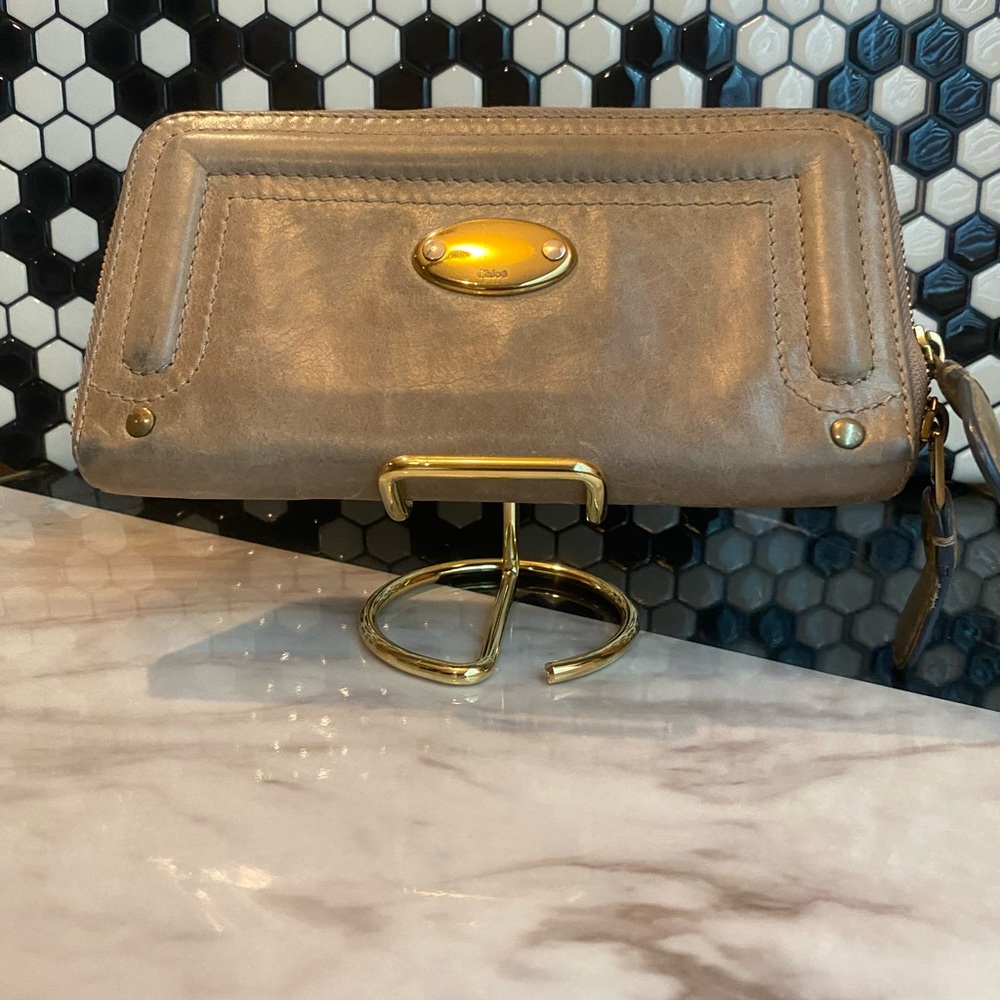 EUC Chloe long zippy wallet
